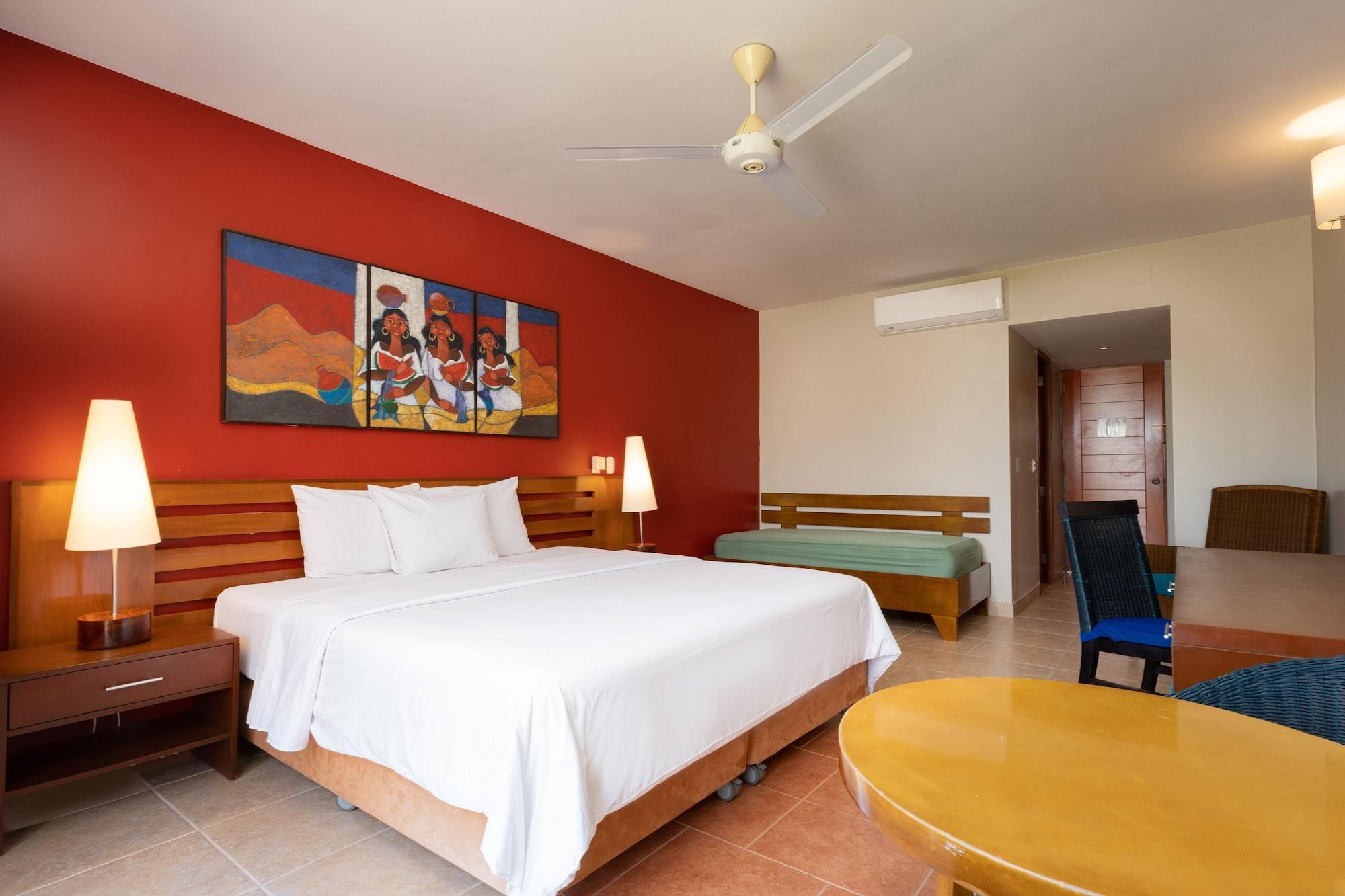 Royal Decameron Punta Sal Resort